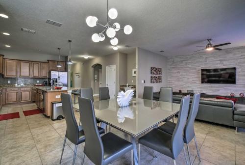 Kissimmee Resort Retreat - 6 Miles to Disney Gates
