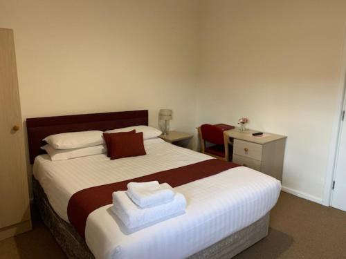 Hinsley Hall, Leeds (photo 9)