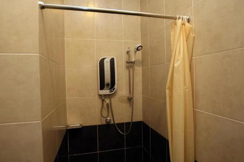 アップタウン インペリアル カジャン