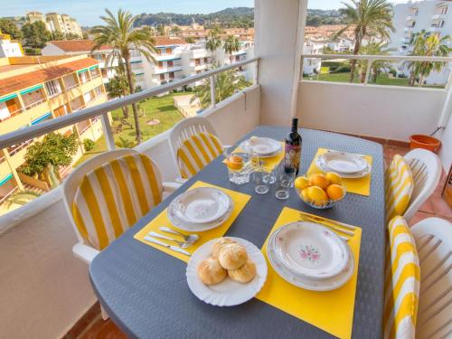 Apartment Don Pepe-1 by Interhome in กาลาบลังกา