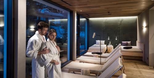 Hotel Waldrast Dolomiti - image 10
