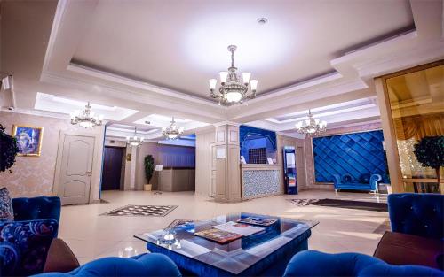 Grand Sapphire Hotel