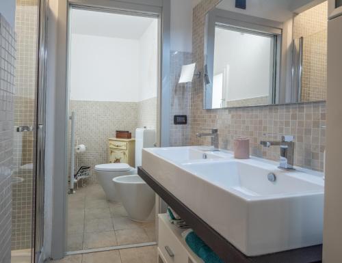 Shower, Realkasa Senzanome Flat in Saragozza