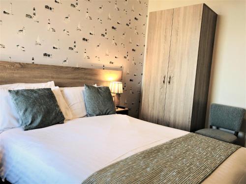 The Clarendon Hotel Room Type - Double Room