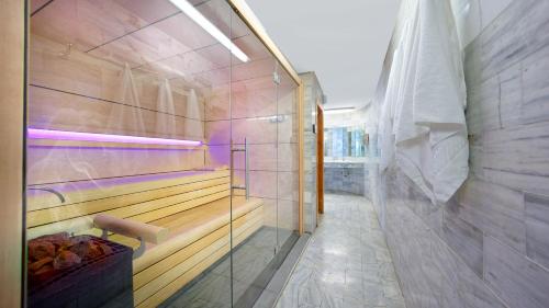 桑拿, Bull Astoria in 拉斯帕爾馬斯