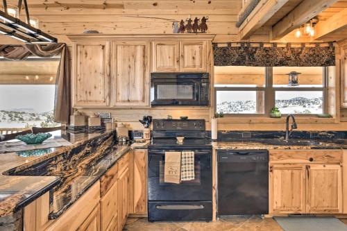 Peaceful Cabin with Panoramic Mtn Views and Hot Tub! - image 8