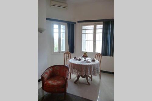 Faciliteiten, SuperF2Scala in Algiers