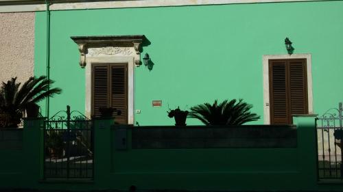 Entrance, Casa vacanze con giardino ad 1 Km da Castro in Ortelle