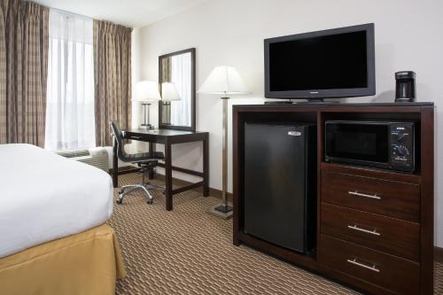 Holiday Inn Express Lexington Southwest Nicholasville