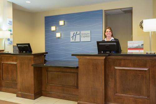 Holiday Inn Express & Suites Moultrie, an IHG Hotel