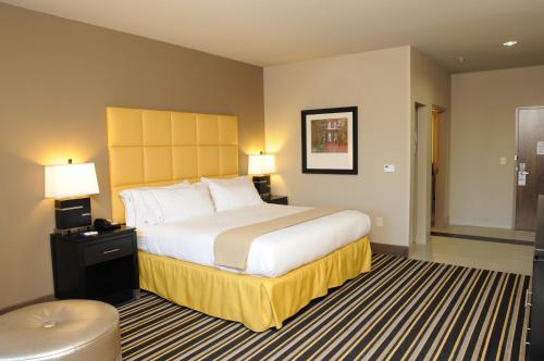 Holiday Inn Express Covington-Madisonville an IHG Hotel - image 6