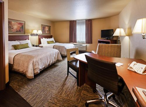 Studio Suite with Two Double Beds