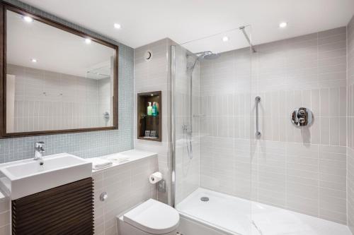 Staybridge Suites London Heathrow - Bath Road, an IHG Aparthotel