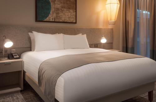 Staybridge Suites London Heathrow - Bath Road, an IHG Aparthotel