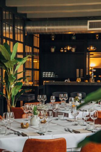 Étterem, Hotel ML in Centrum