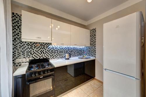 Excellent apartment Druzhby Narodov boulevard 3a. Lybedskaya metro station - image 11