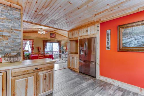 Cozy Cabin in Sugar Mountain, USA