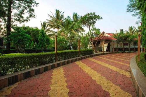 Ieeja, Anandvan Holiday Homes, Wai in Wai