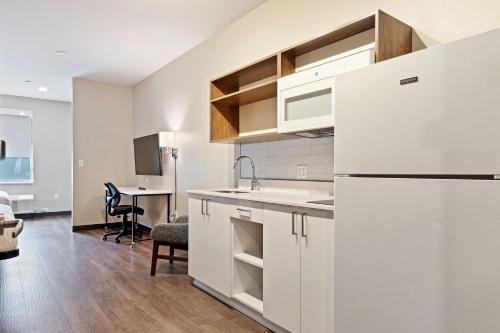 Extended Stay America Suites Colonial Heights Fort Lee – Colonial Heights, VA