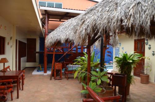 Art Hotel Managua - 발코니/테라스