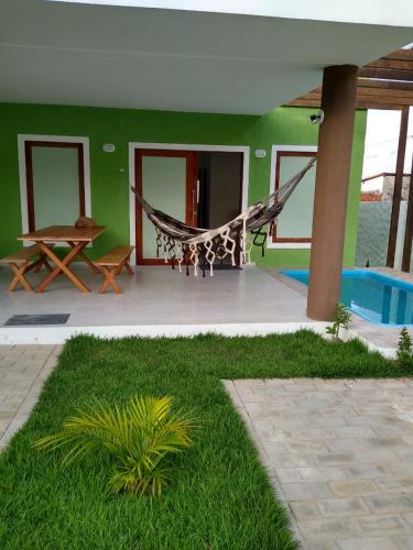 GREEN HOUSE, Pipa