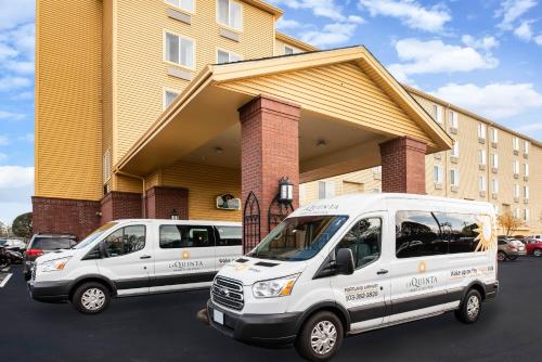 La Quinta Inn & Suites Portland Airport