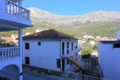 Apartments by the sea Drvenik Donja vala Makarska - 18027 - image 7