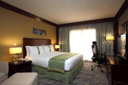 Holiday Inn AL KHOBAR - CORNICHE Room Type - Standard King Room - Non-Smoking 