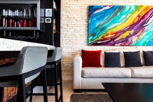 Elements Penthouse 24 condo