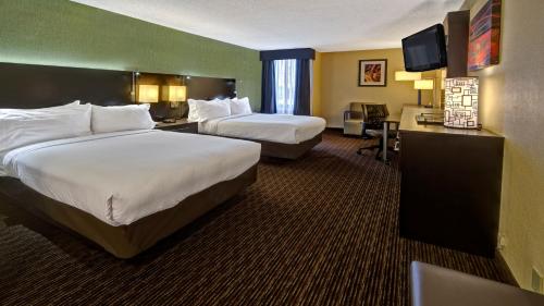 Clarion Hotel & Suites Conference Center Memphis Airport - image 5