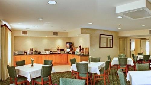 Best Western Plus Media Center Inn & Suites in Universal City