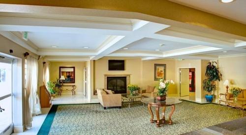Best Western Plus Media Center Inn & Suites in Universal City