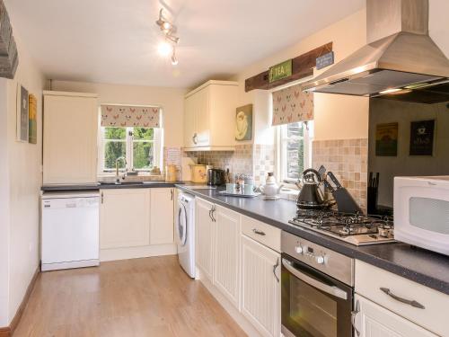 Mimi's Cottage - image 10
