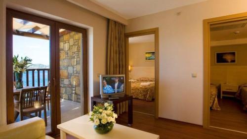 Diamond Of Bodrum Hotel In Bodrum City Turkey Reviews Prices Planet Of Hotels
