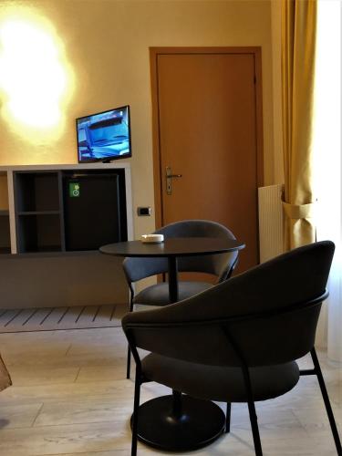 Hotel Tirrenia - image 4