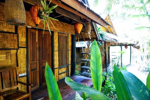 Sa Sa Lao near Luang Prabang International Airport