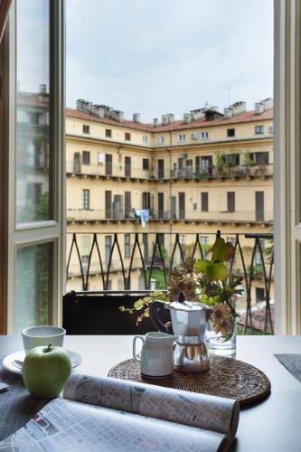 Dynasty Suites Downtown Apartments, Turin (photo 7)