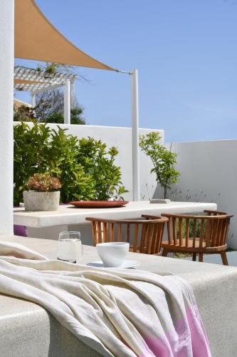 Thiro Santorini, Fira (photo 11)
