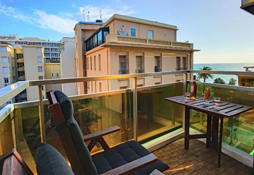 Nestor&Jeeves - STUDIO ROYAL LUXEMBOURG - Central - Swimming pool on roof, Nizza (foto 3)