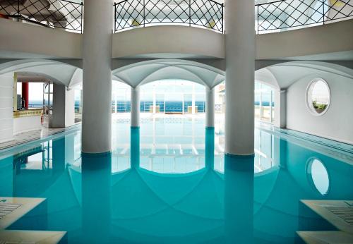 Mitsis Summer Palace Beach Hotel - image 2