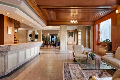 ラマダ バイ ウインダム プロウディフ トリモンティウム