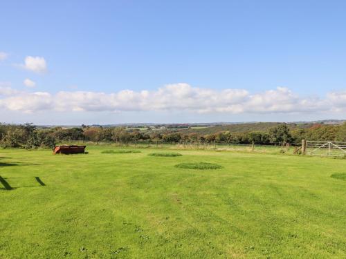Valley View - image 9