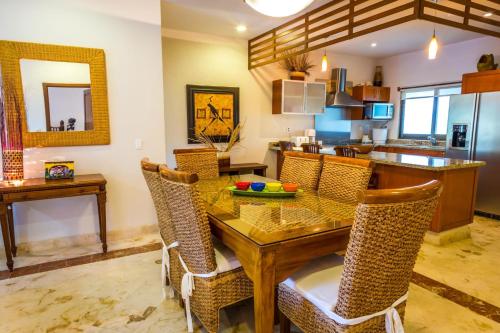Paseo del Sol Coral B 206 condo in Playa del Carmen, Mexico