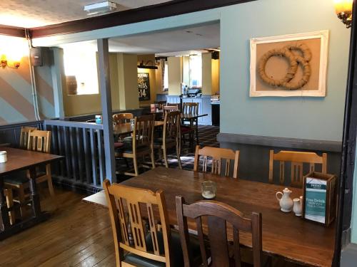 Bull Inn - image 7