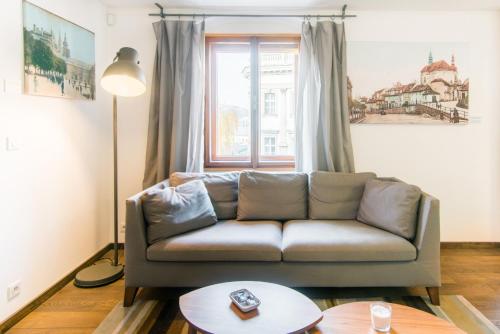 Modern Apartment in a Picturesque 15th-Century Building photo 2