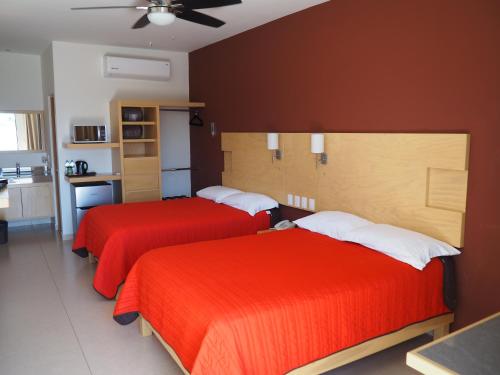 . Nova Hotel