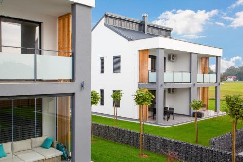 Viesnīcas āriene, Apartma Mariposa Banovci in Banovci