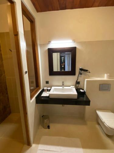 Weligama Bay Resort