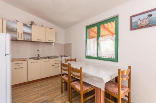 House Cherry - main image