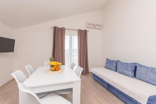 Apartment Quartz - image 8
